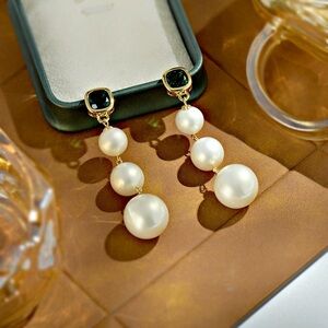 Gold-Tone Pearl Drop Earrings with Dark Green Stone Accent